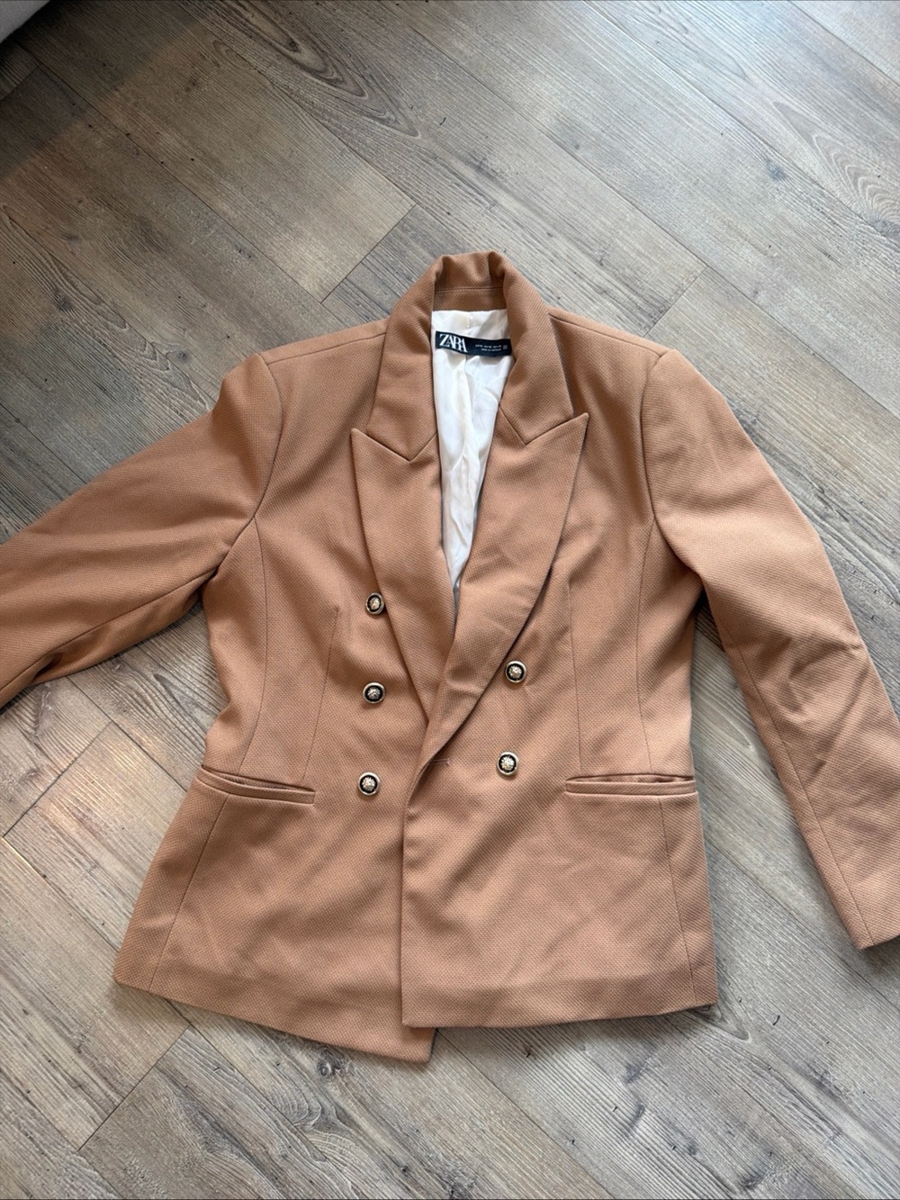 Zara Men’s Double-Breasted Tan Pea Coat